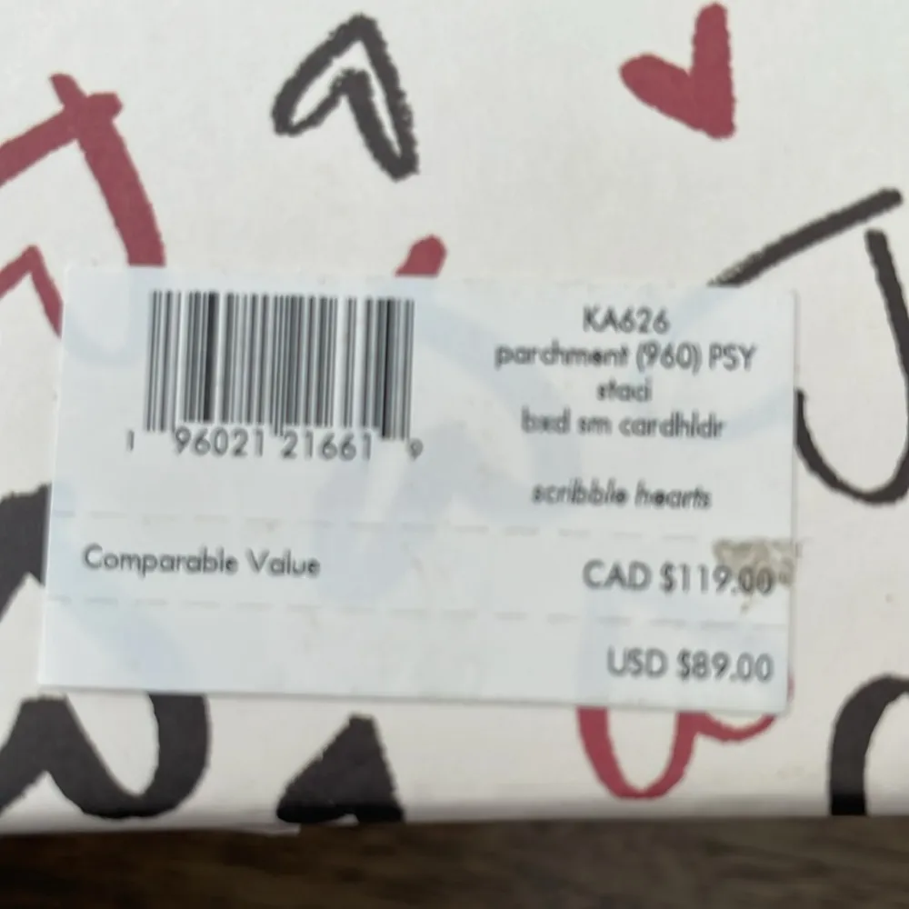 Kate Spade Hearts Card Holder New in gift box - Image 5