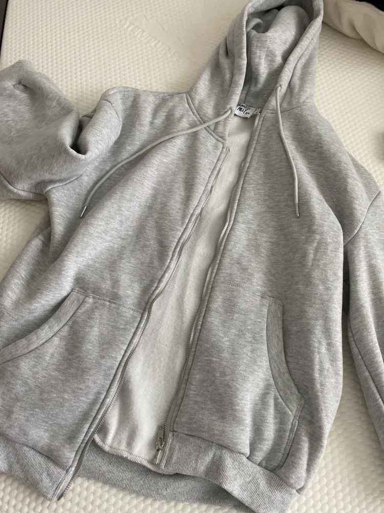 Princess Polly Florida Oversized Zip Up Sweatshirt Grey - Image 4