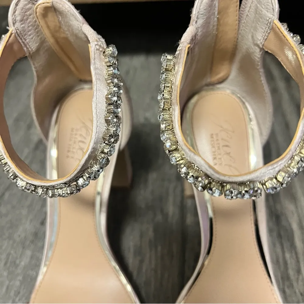 Jewel badgley Mischka beige satin rhinestone block heels Silver Size 8 - Image 6