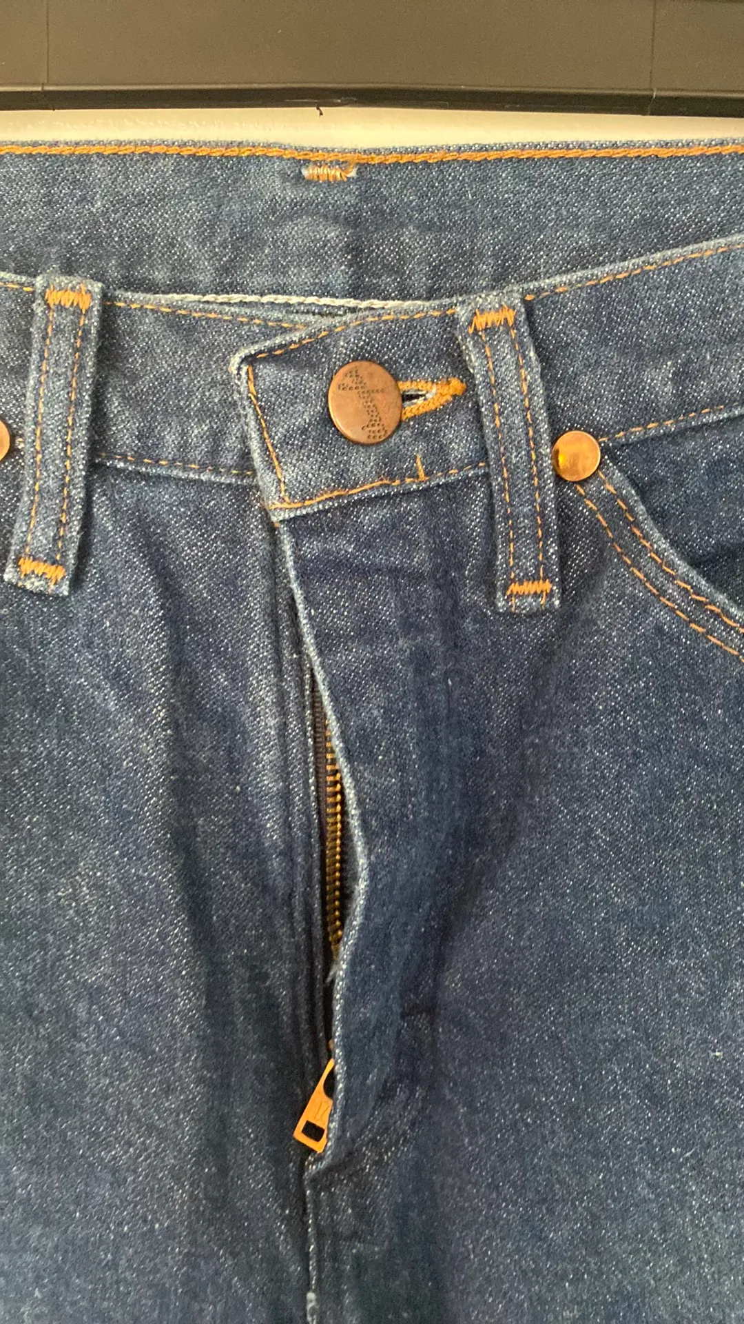 Vintage Jeans - Image 6