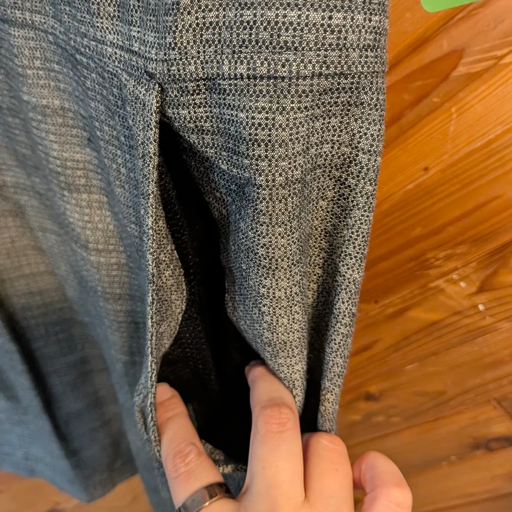 Columbia Midi Dress Size Large - Image 4