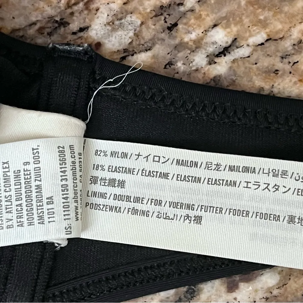 Abercrombie & Fitch Black Halter Bikini Top Women’s Swimwear Size S - Image 6