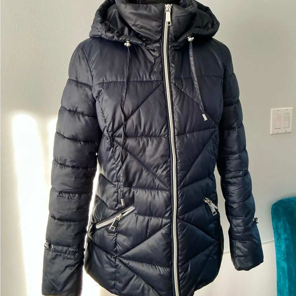 Beautiful NINE WEST puffer jacket❄️💙❄️ - Image 5