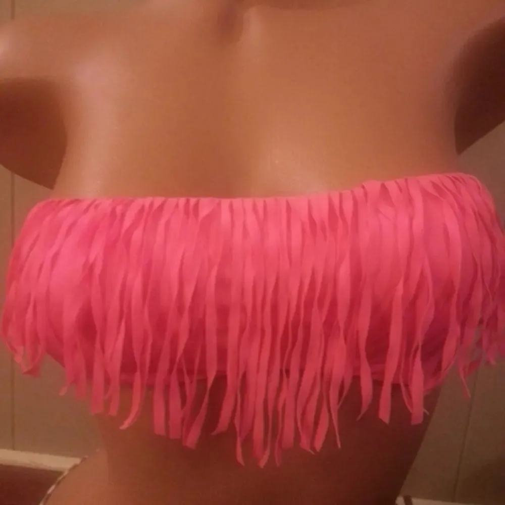 NWOT Victoria’s Secret Fringe Bandeau Swim Top Size S Neon Hot Pink - Image 2