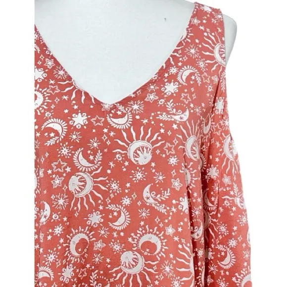 Torrid Pink/Salmon Sun and Moon Tank Top Size 0X - Image 3