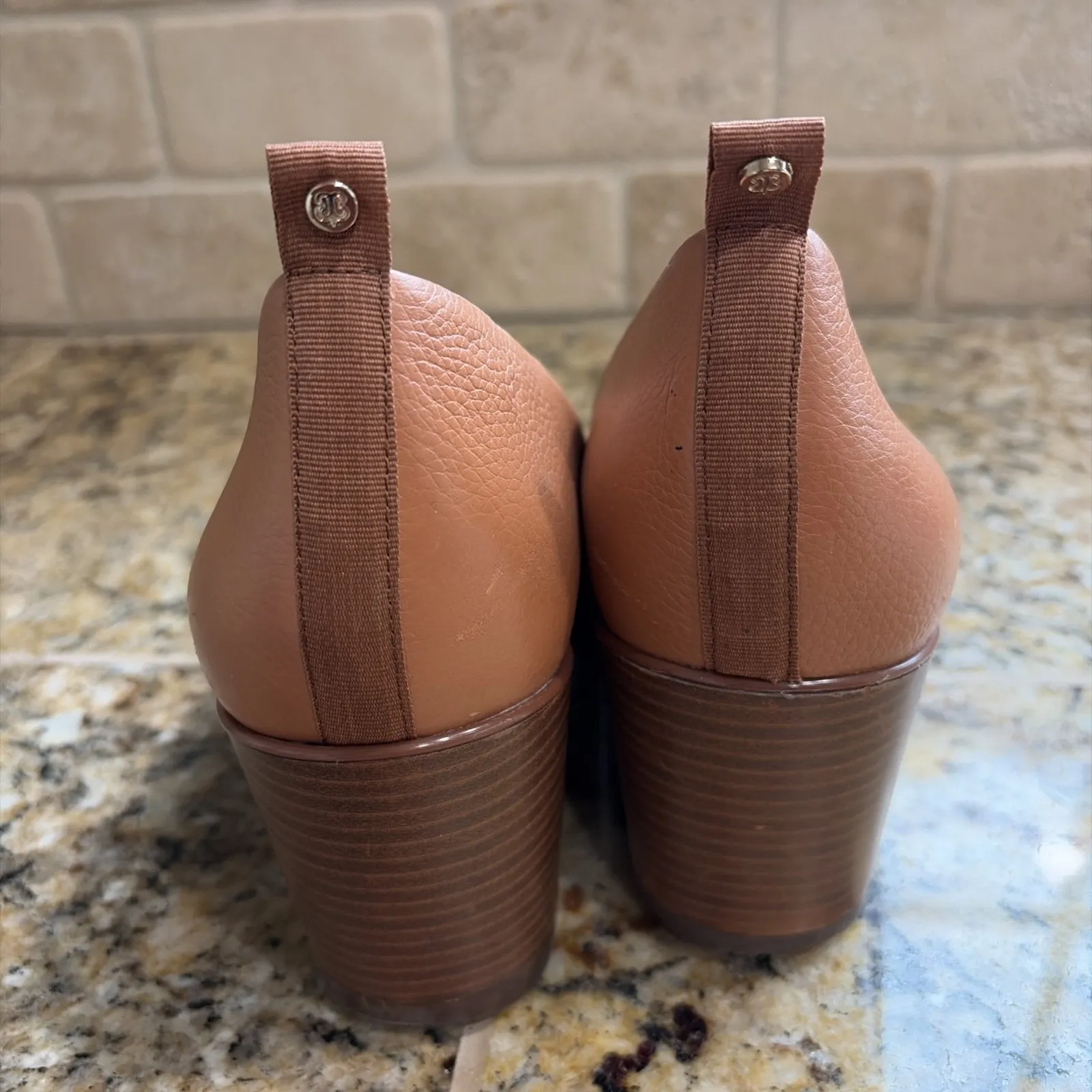 Betabrand Hazel Brown Leather All Weather Wedges Shoes Womens 10.5M - Image 3