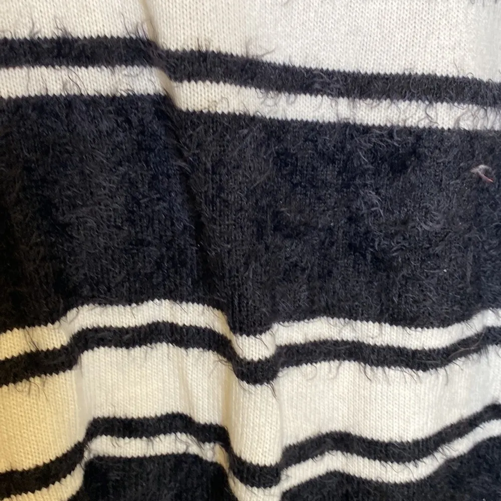 Ann Taylor LOFT Black Cream Striped Camel Hair Blend Pullover Sweater EUC Sz XL - Image 4