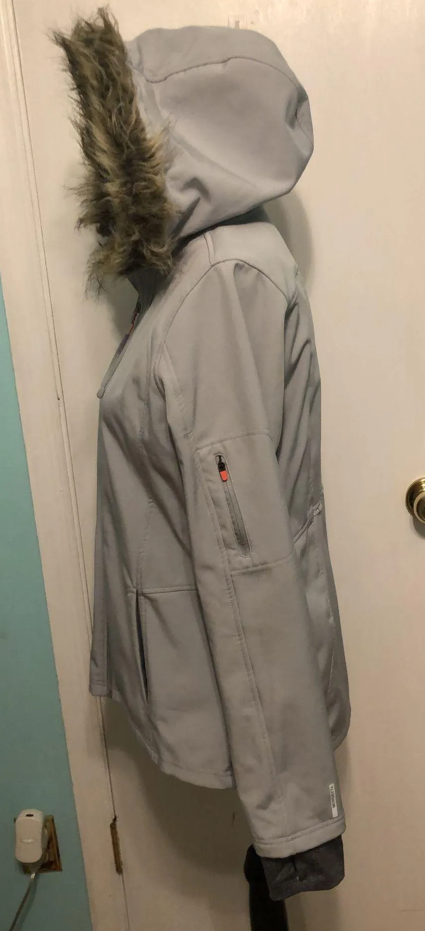 Workout Jacket Size L - Image 3