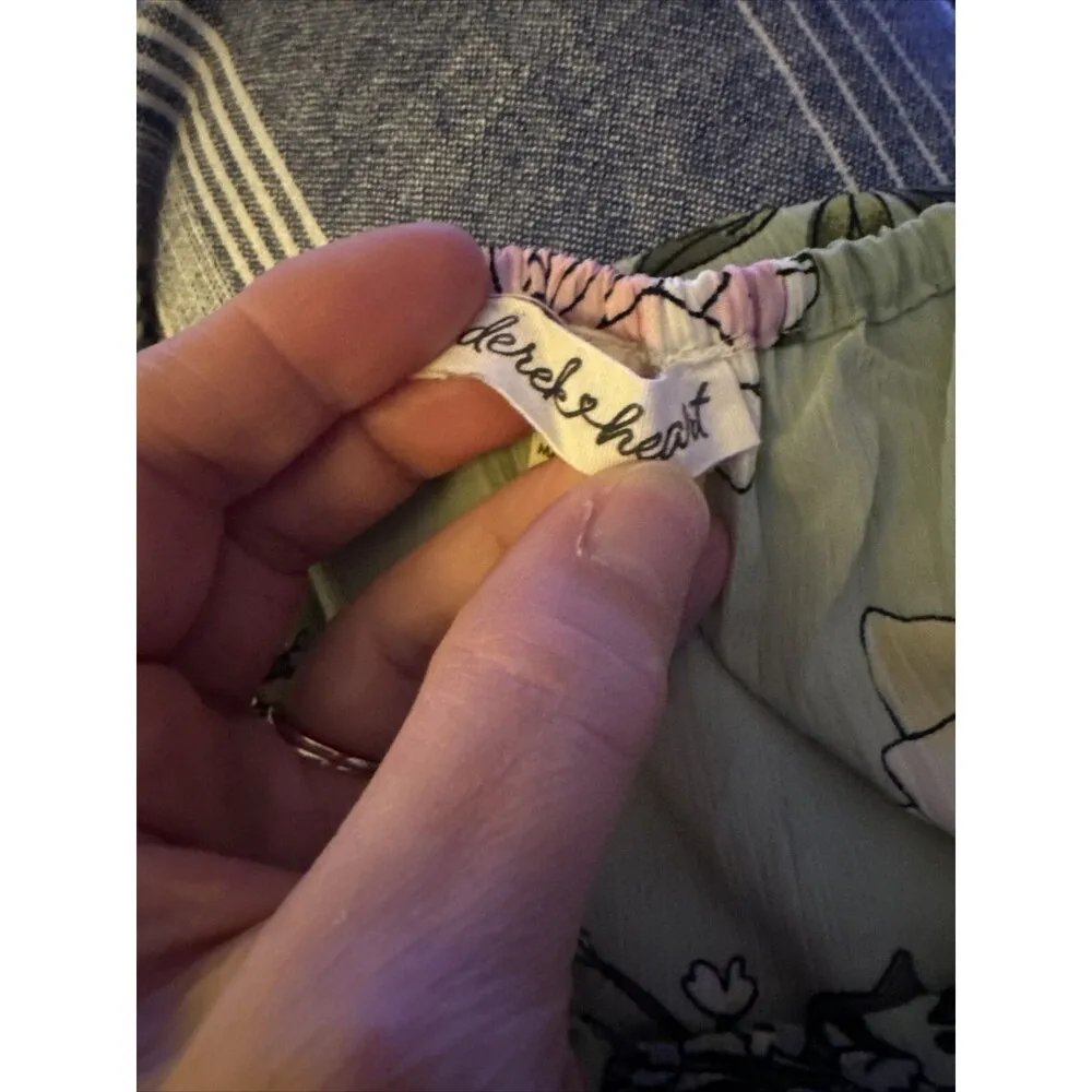 NEW Derek Heart Tunic Top Women 2X  Green Floral Polyester Heart Neckline TB - Image 3