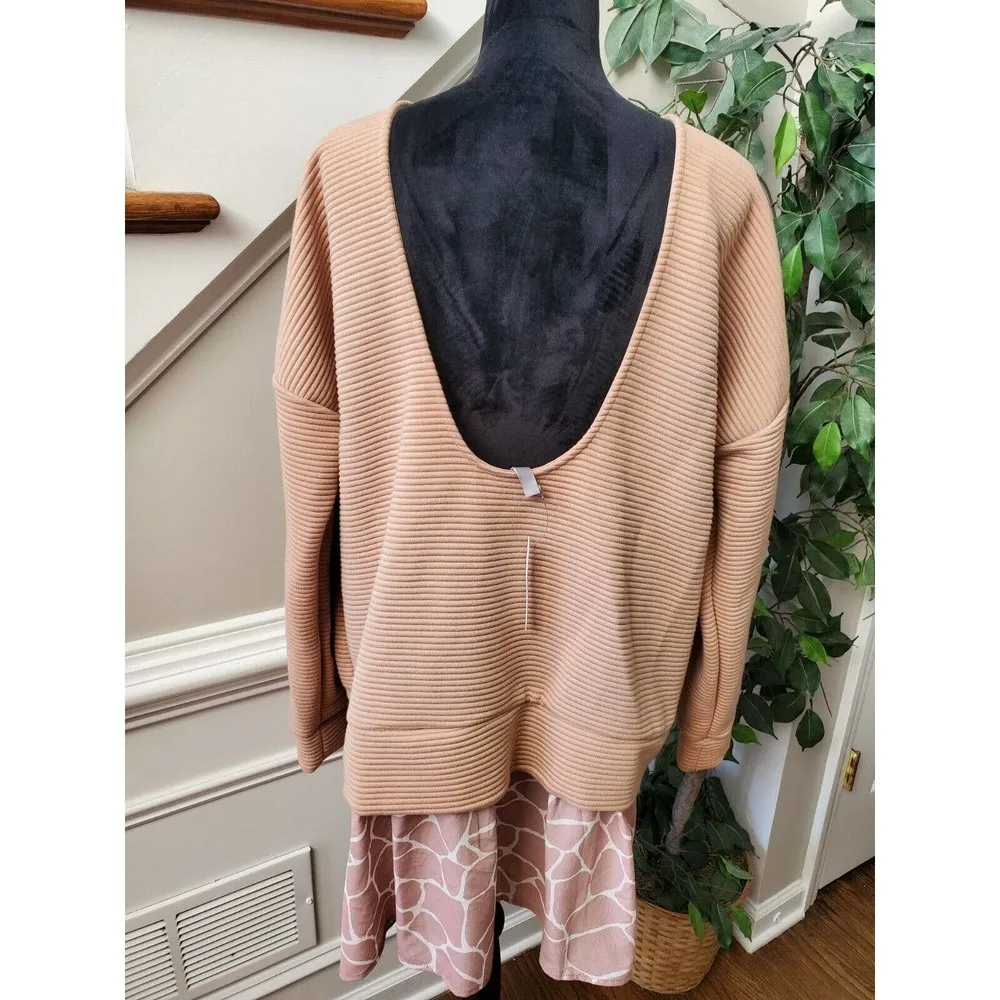 Asos Design 2 in 1 Rib Sweat Shirt With Giraffe Print Hem Size 12 - Image 5