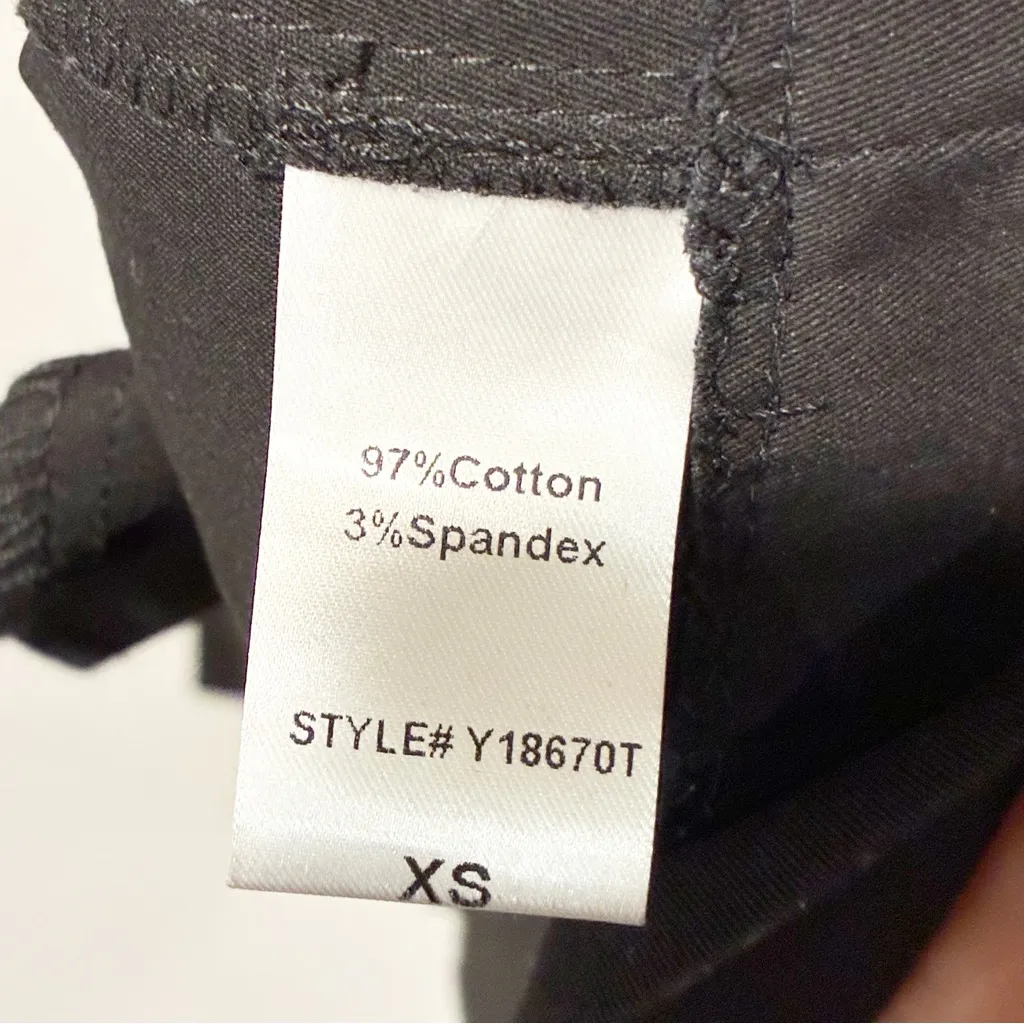 Tuckernuck POMANDER PLACE Black Claiborne Dress Gold Button Size XS - Image 5