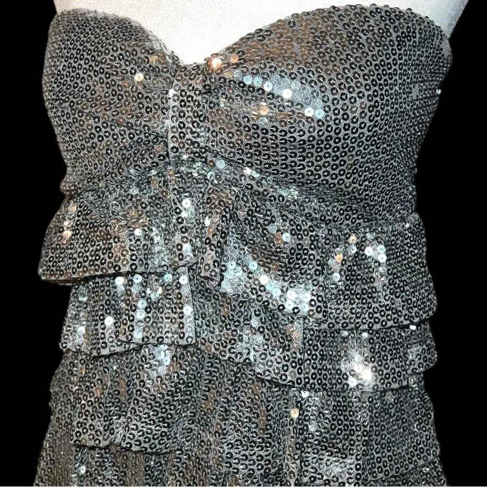 Rue 21 absolutely gorgeous silver sequined ruffle layered party dress! Nwt! - Image 3