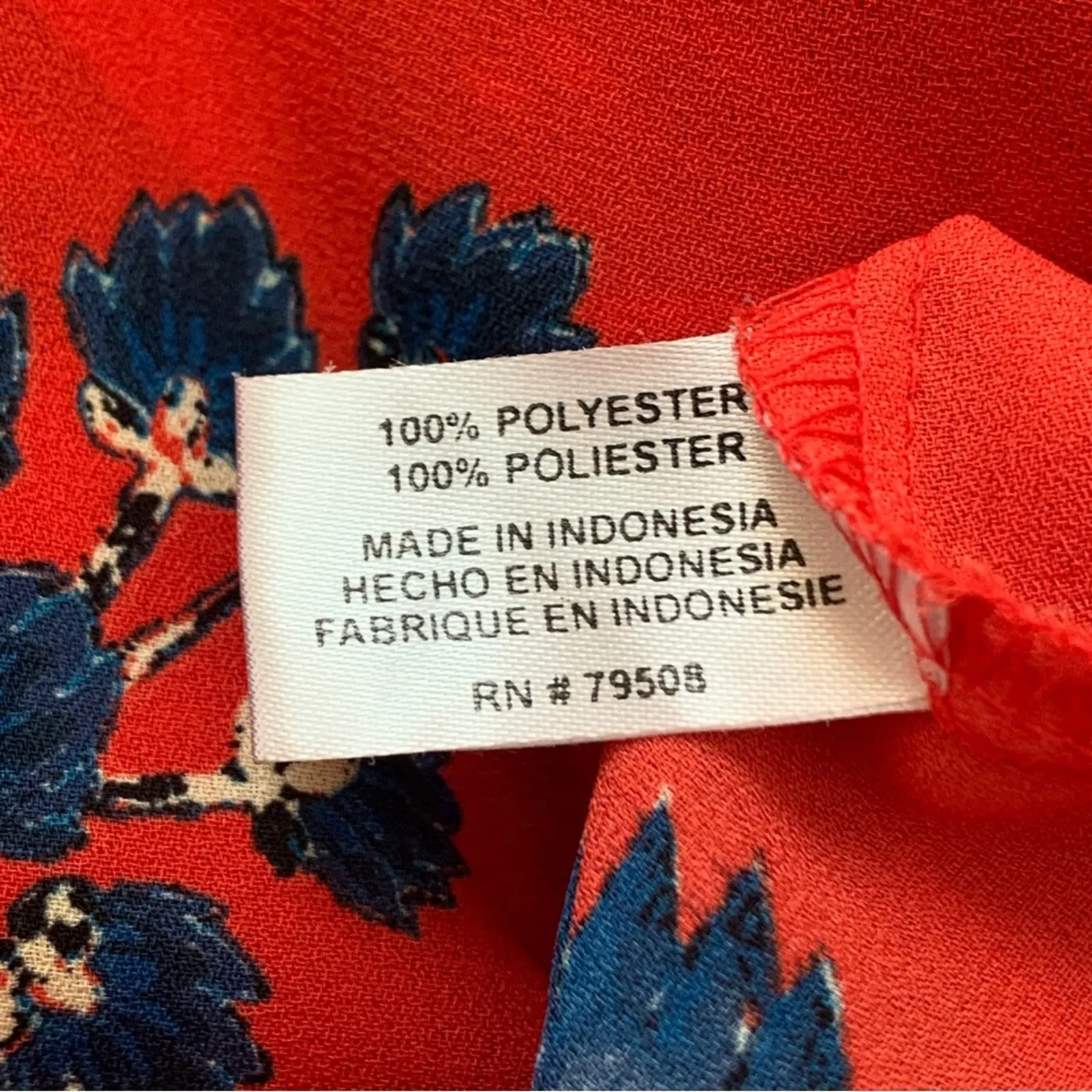 Violet + Claire Blouse Too Red Blue Floral Split Neck 3/4 Bell Sleeves Medium - Image 10