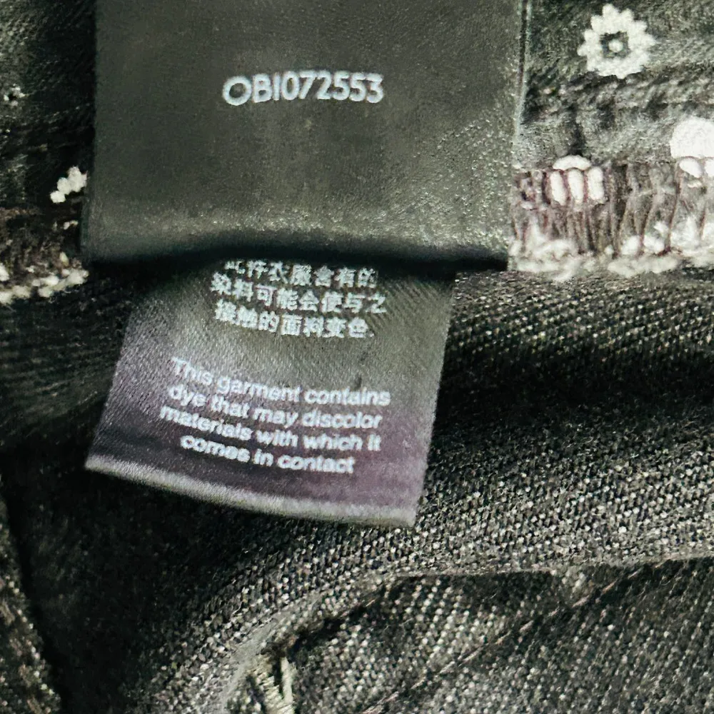 NEW Free People Romeo Rolled Cut Off Shorts Sz 31 Black Distressed Button Up - Image 12