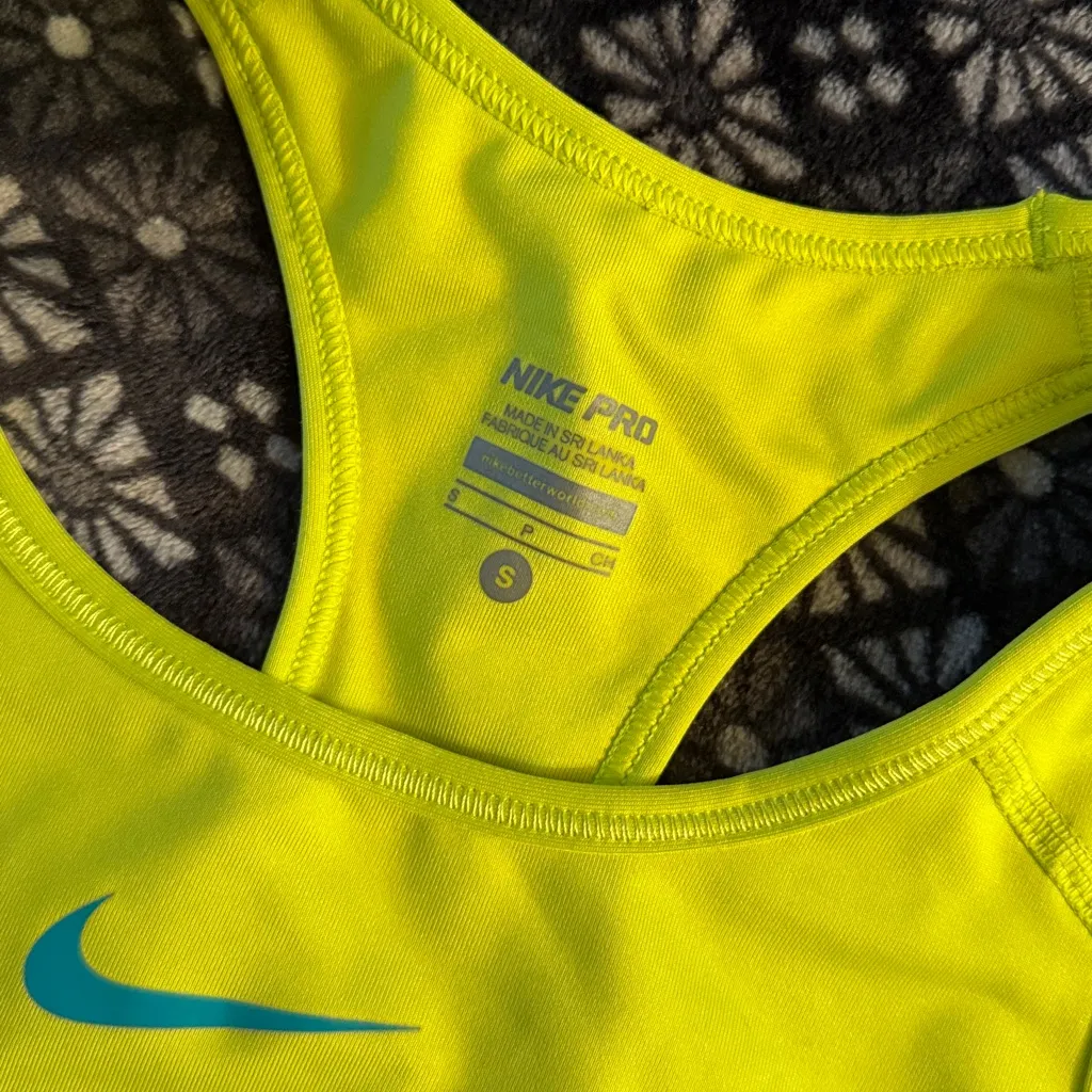Nike pro sports bra - Image 4