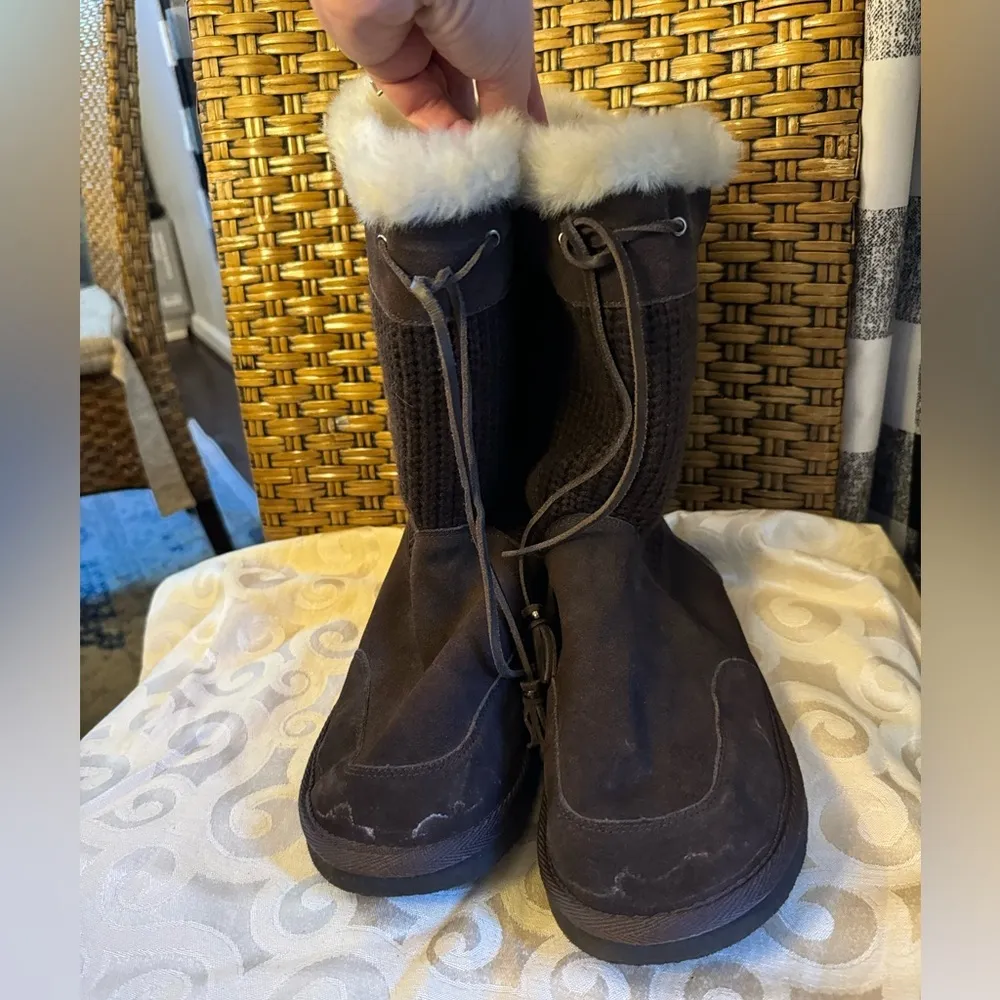 Dark Brown Suede Slipper Boots Size 10 - Image 11