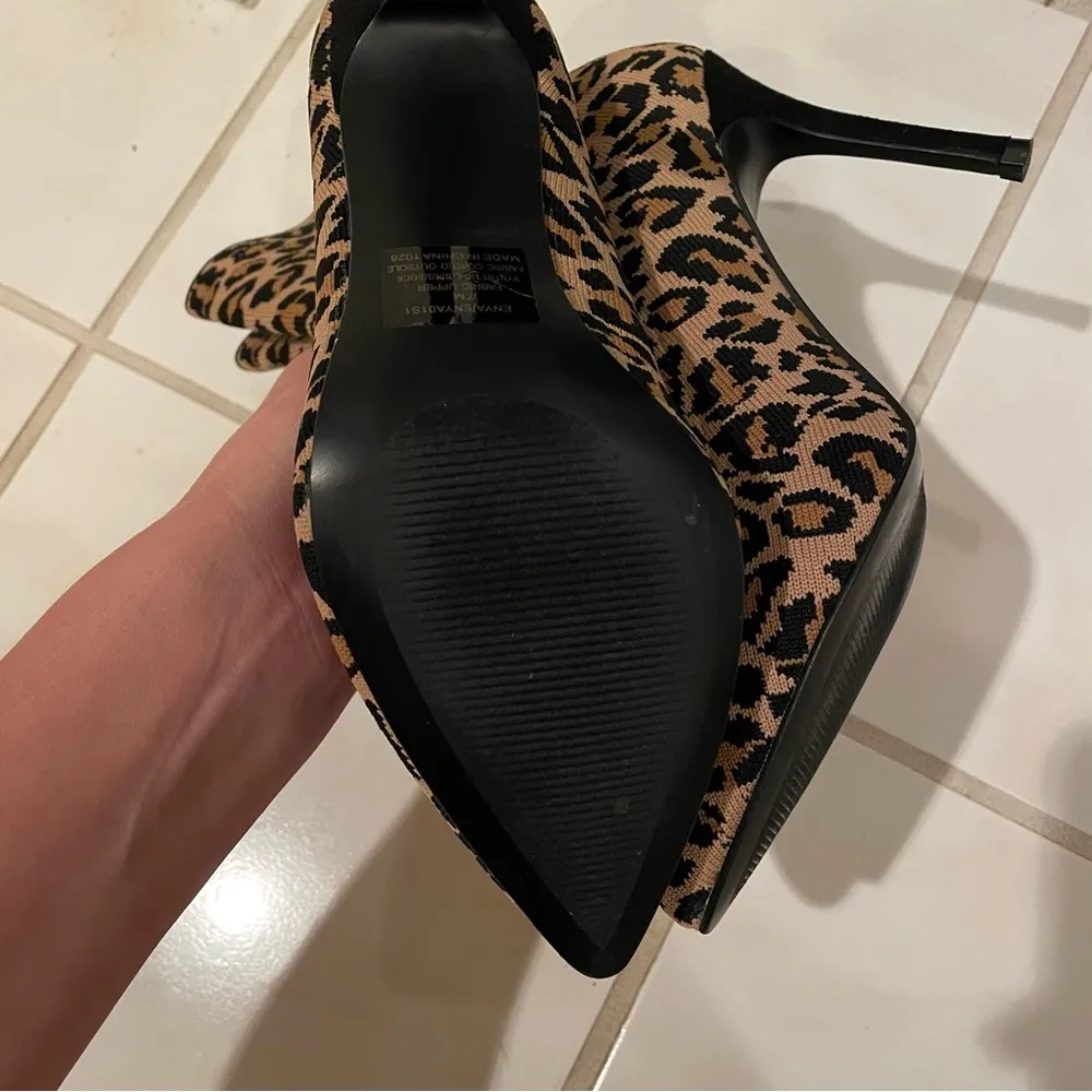 SALE STEVE MADDEN Enya Leopard Animal Print Sock Bootie Stiletto Size 7 Like New - Image 8