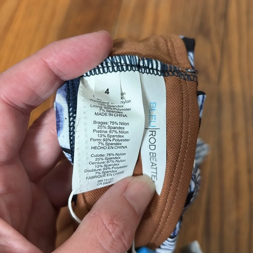 Bleu Rod‎ Beattie Island Time Sarong Hipster Bottoms Navy Size 4 NWT - Image 6