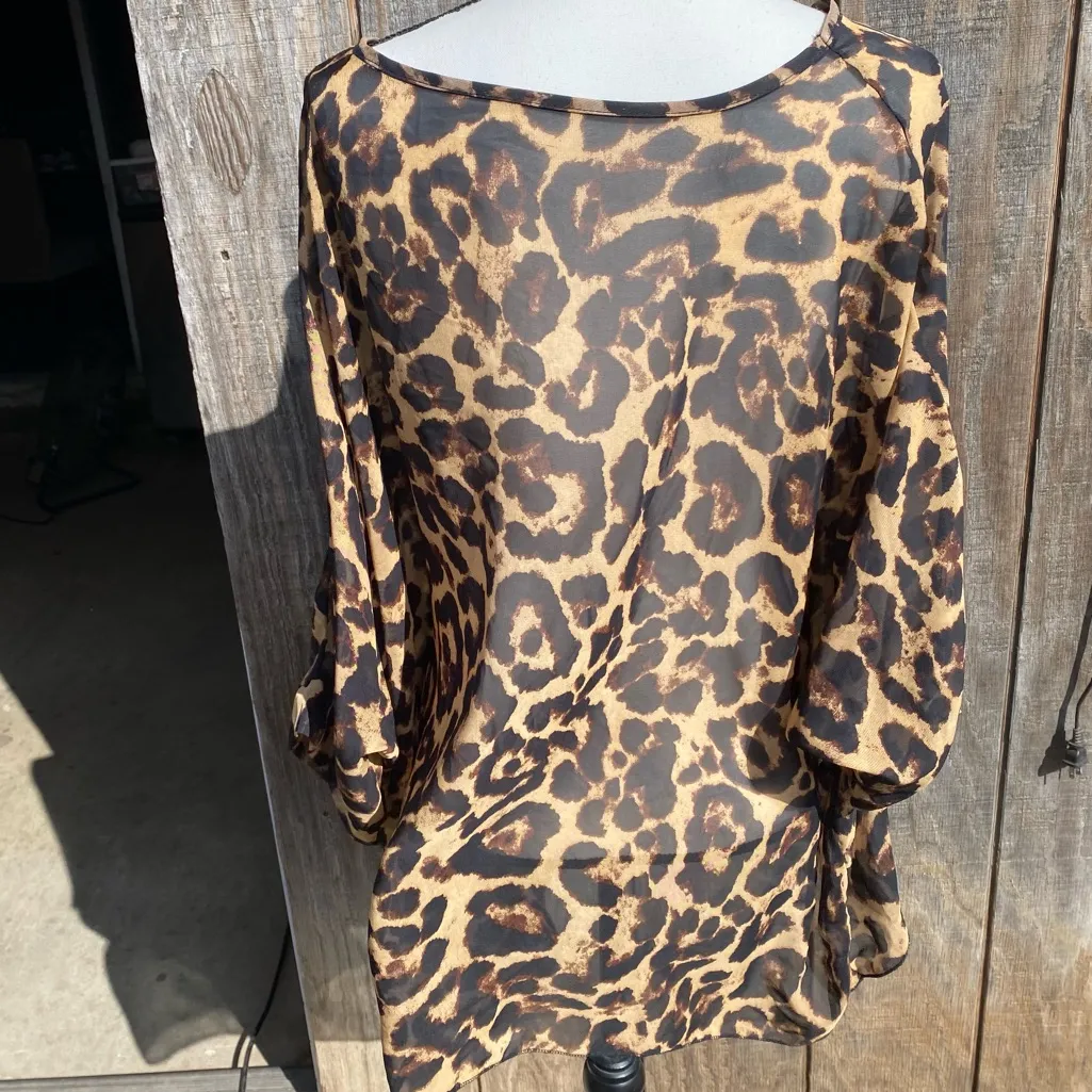 Brown Animal Print Leopard Flowy Sheer Round Neck Pancho Coverup OSFM Size undefined - Image 6