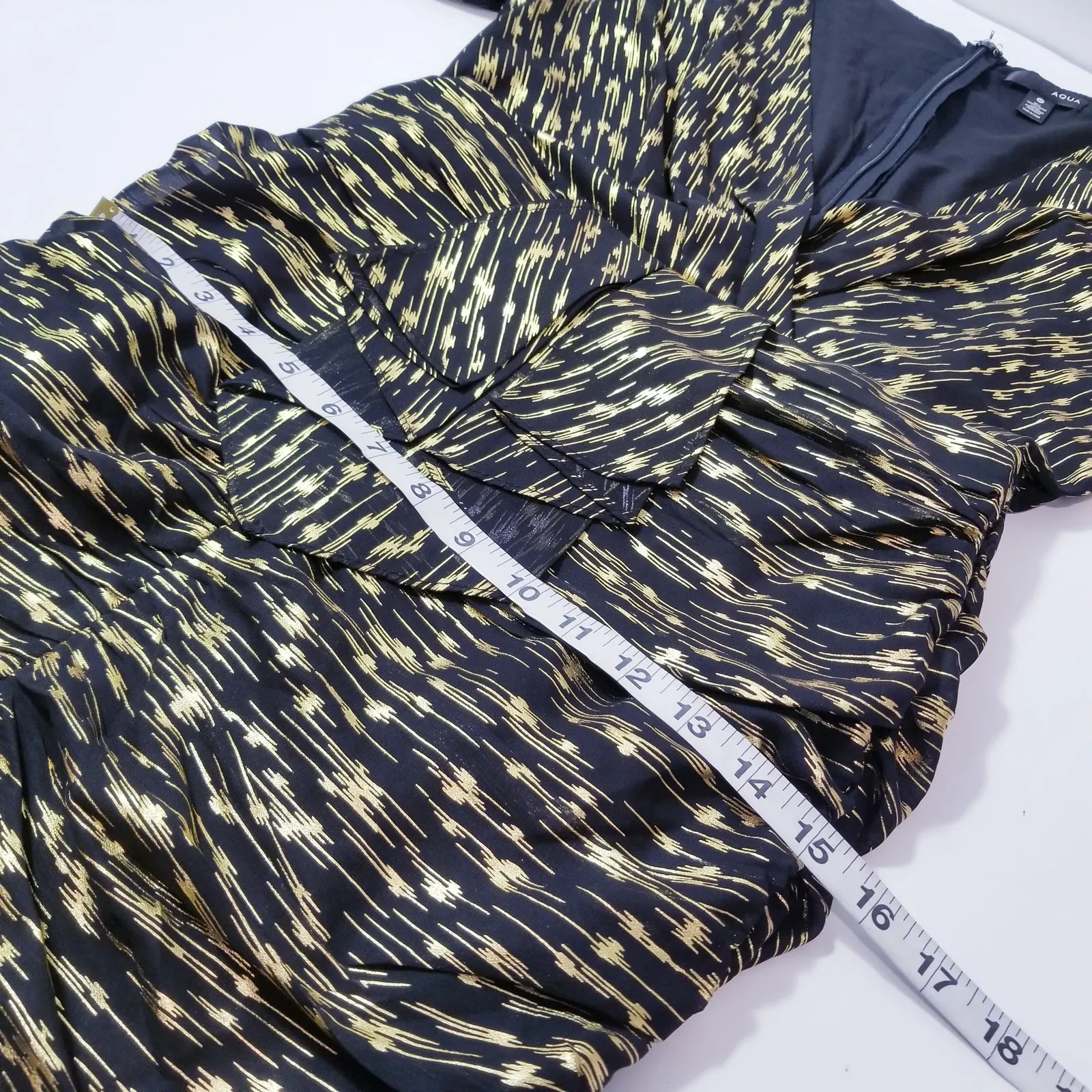 Aqua Black & Gold Metallic Jacquard Mini Dress Puff Sleeves V-Neck Long Sleeves - Image 7