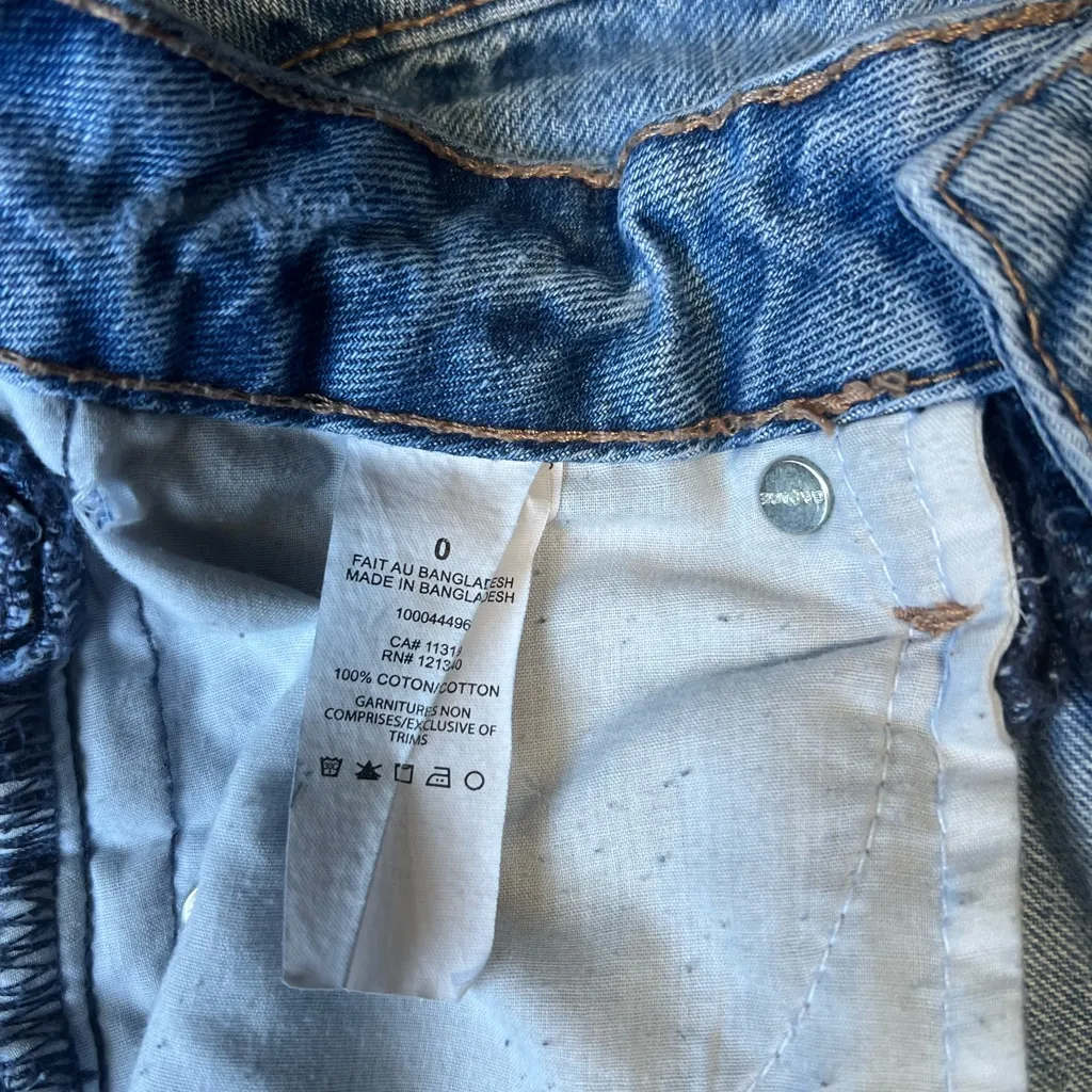 Garage Mom Jean Shorts Women’s Size 0 High Rise Distressed Raw Hem Denim Cutoffs - Image 7