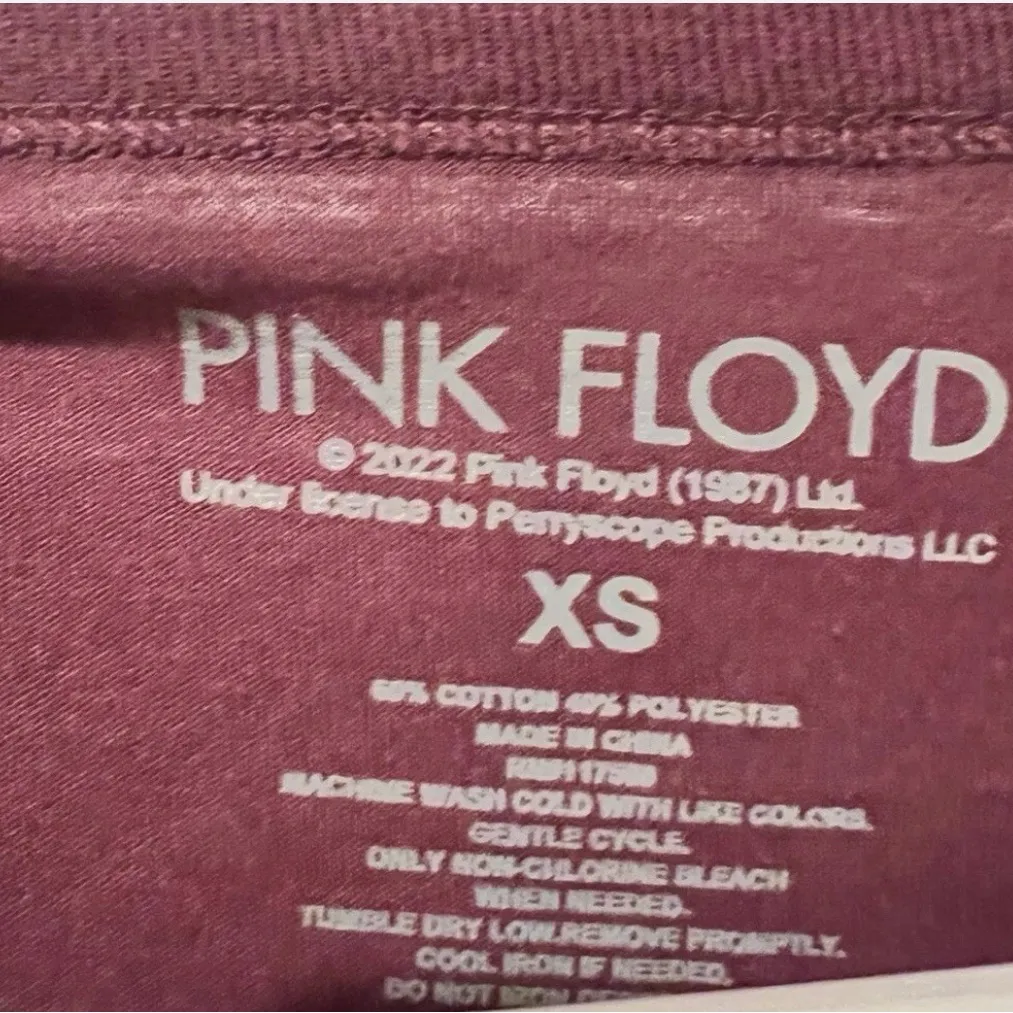Pink Floyd Women’s T-Shirt Top Dark Side of the Moon Band Tee Maroon Size XS - Image 5