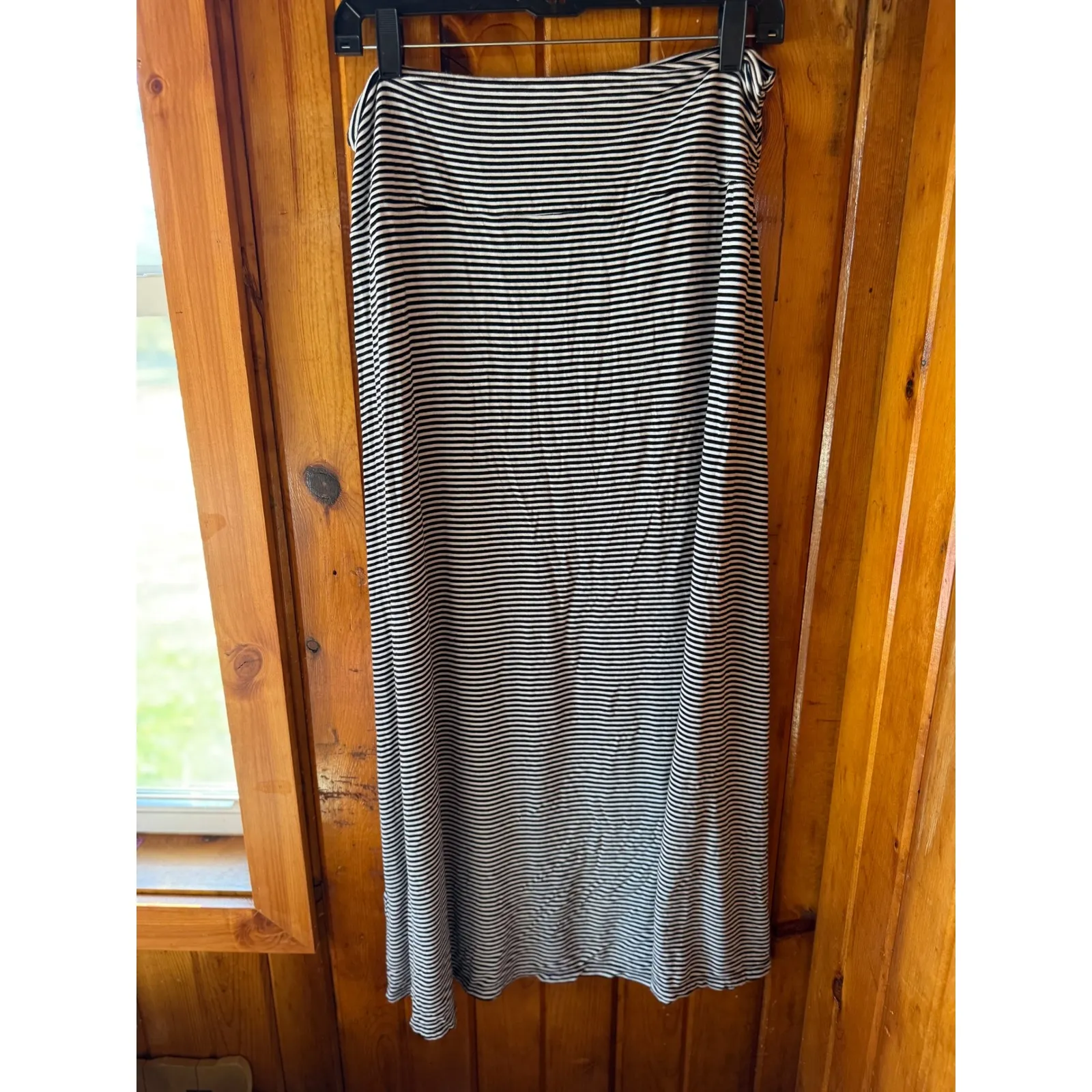 SO Black White Striped Maxi Skirt Size L Casual Everyday Comfort - Image 2