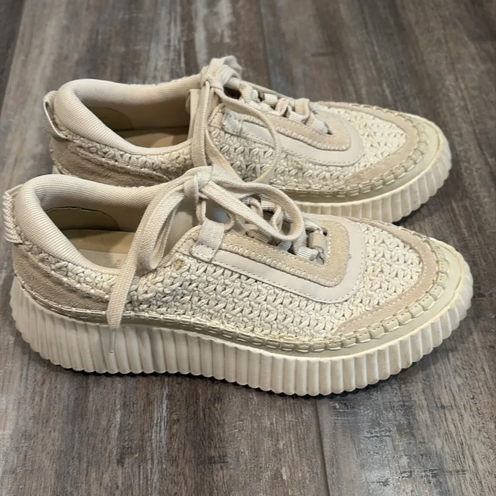 Dolce Vita Dolen Sandstone sneakers 7.5 - Image 5