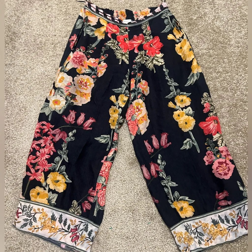 Ranna Gill‎ floral wide leg cropped line floral pant medium Black - Image 8