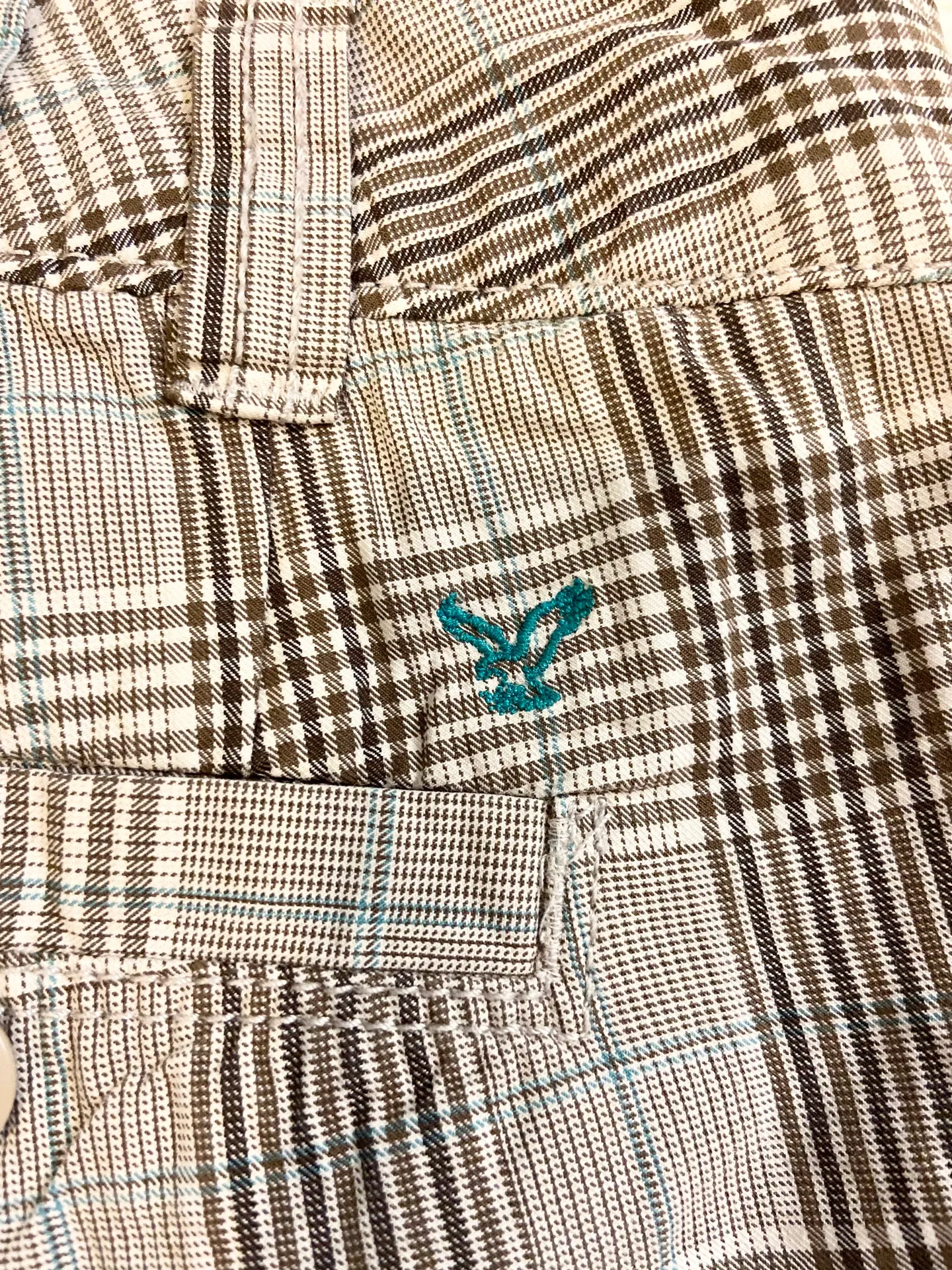 American eagle Y2K plaid Bermuda linen shorts - Image 3