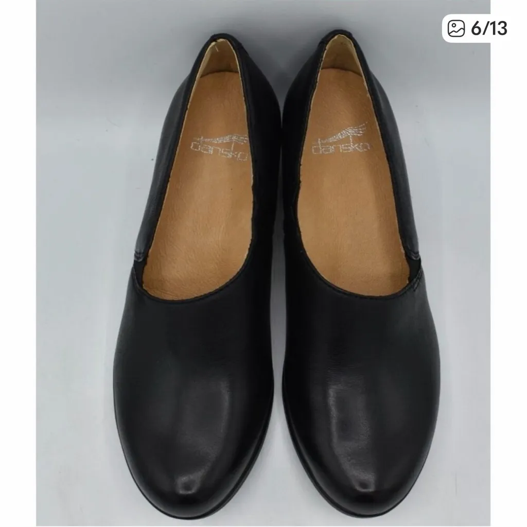 Dansko Black Women's Flats - Image 5