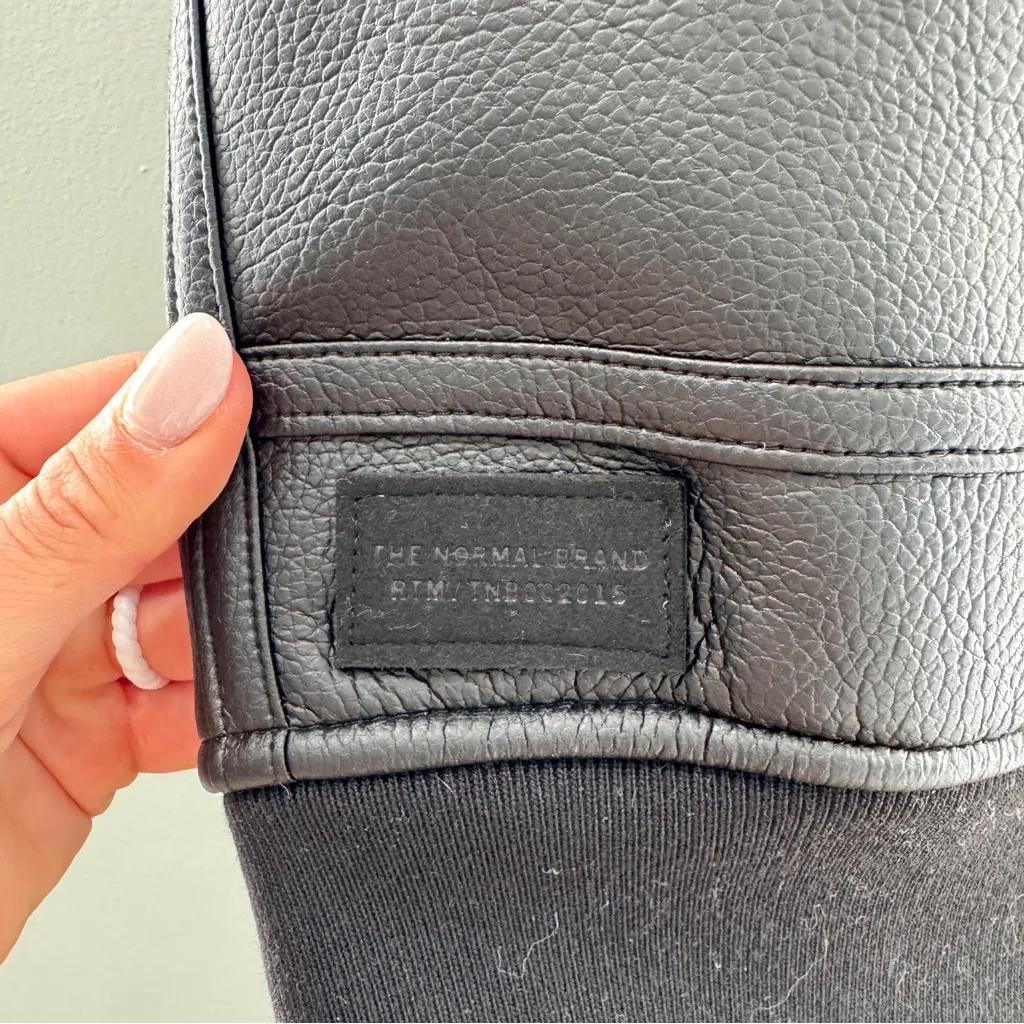 The Normal Brand Adrian Vest NWT Black Size L - Image 9