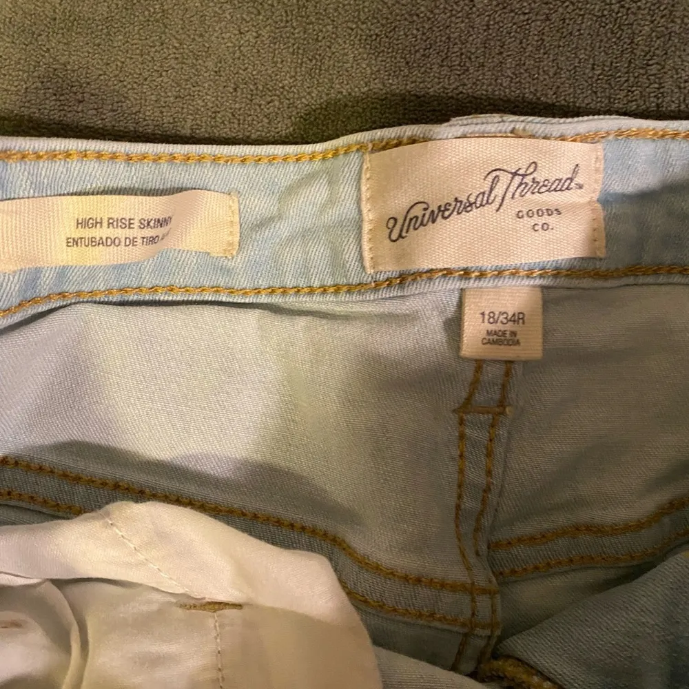 Universal thread jeans, high rise skinny - Image 3
