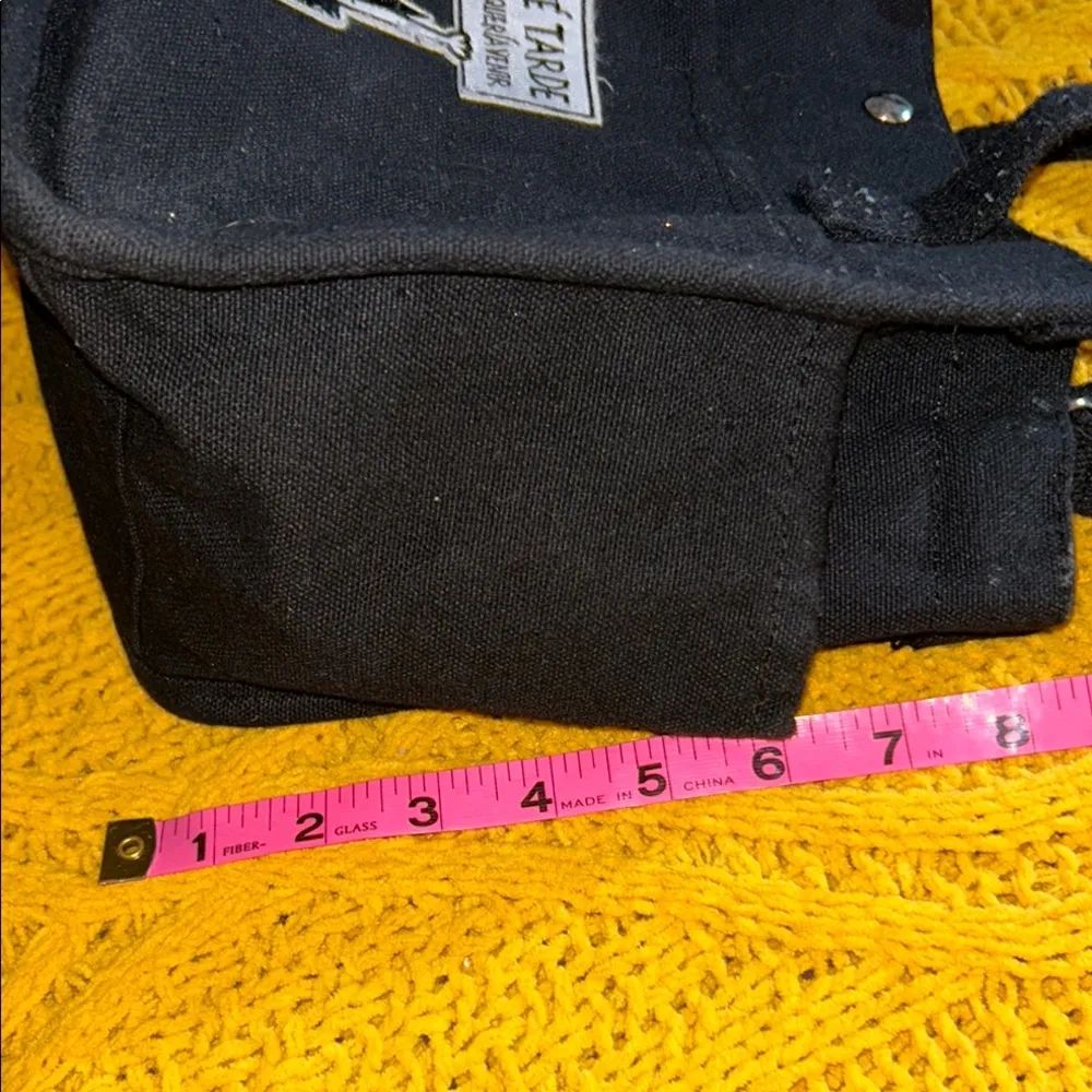 Llege Tarde Black Canvas Tote Bag with Cat Patch - Image 11