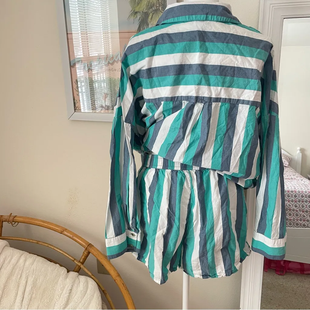 Anthropologie Oversized Pajama Shirt & Shorts Two Piece Matching Set in Medium - Image 8