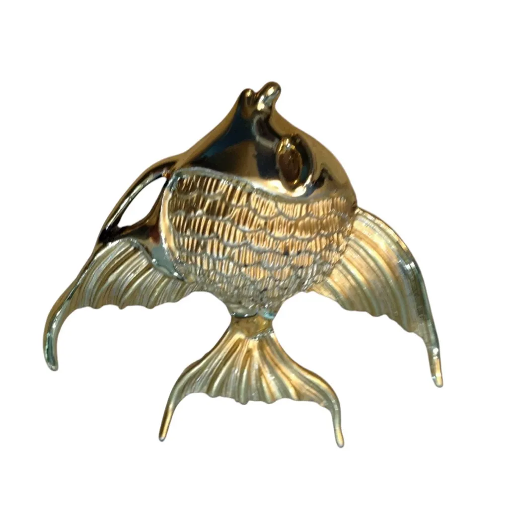 Brooch fish , mixed goldtone brushed and shiny Gold - Image 5