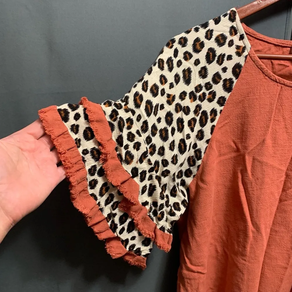 B11-Umgee Women's Animal Print Layered Bell Sleeve Tunic Top - Image 7