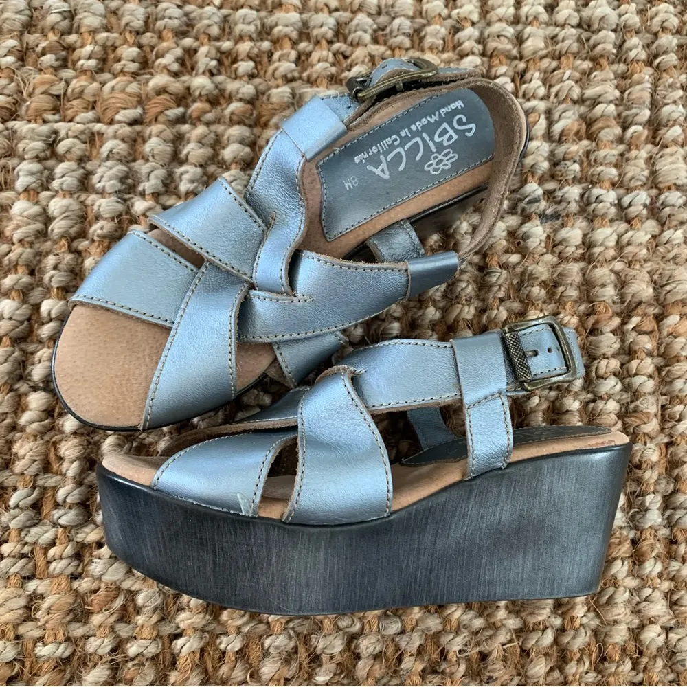 Sbicca Hand Made Silver zhray Wedge Strappy Sandals 8.5 8 39 made in USA - Image 4