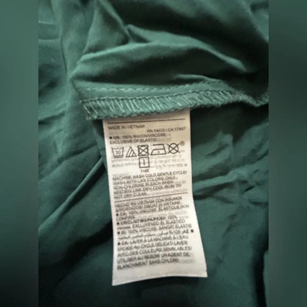 NEW Green Old Navy Fit & Flare Puff sleeve Smocked Mini Dress 4X - Image 4