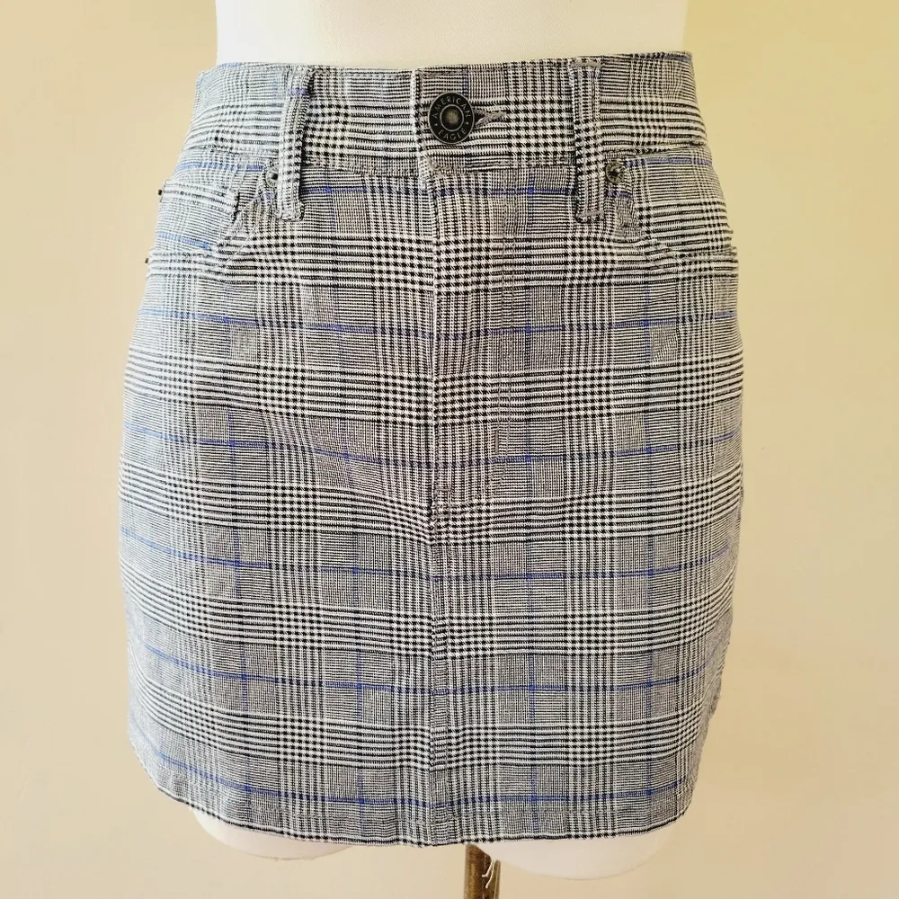 American Eagle plaid 90s schoolgirl denim mini skirt size 6 - Image 2