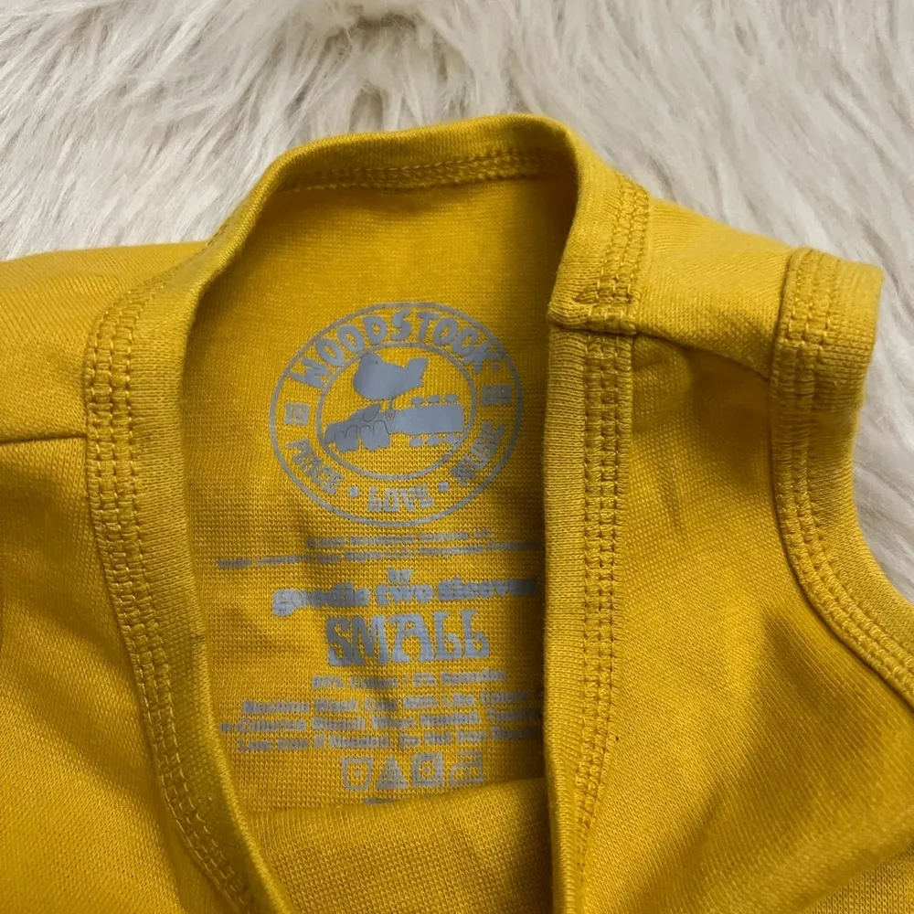 Woodstock Music Festival Make Love Not War Yellow Tank Women’s Size S Orange - Image 5