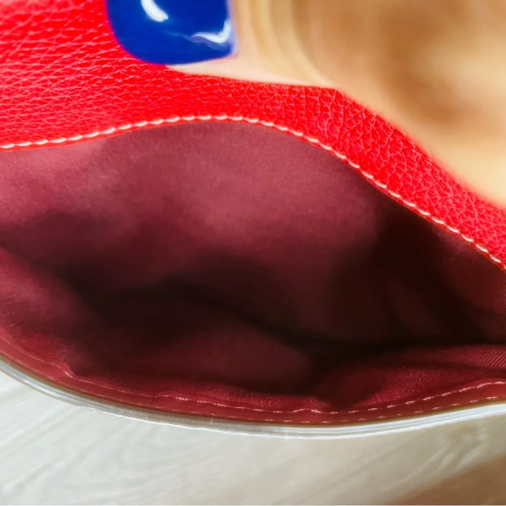 Coach Disney Minnie Mouse Motif Messenger Crossbody bag purse in Pebble Leather - Image 12