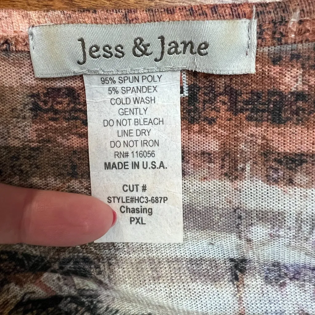 Jess & Jane Top Womens PXL Feather Art Rhinestone Bling‎ 3/4 Sleeve V - Image 8