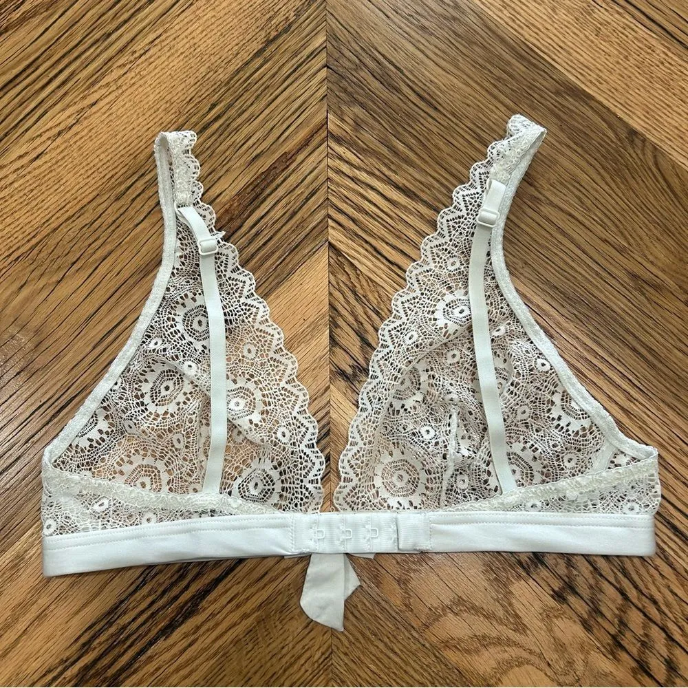 Cosabella Ivory Lace Bralette Bra Size Small Made in Italy, Bow Front - Image 5