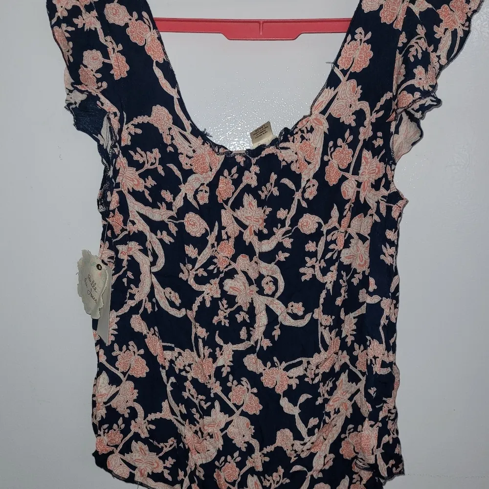 brand new top - Image 2