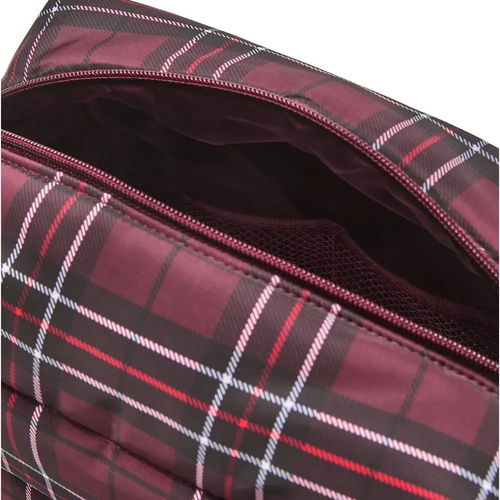 PINK QUILTED PUFFER TOTE BAG + MATCHING 
QUILTED TOILETRY BAG - Image 4