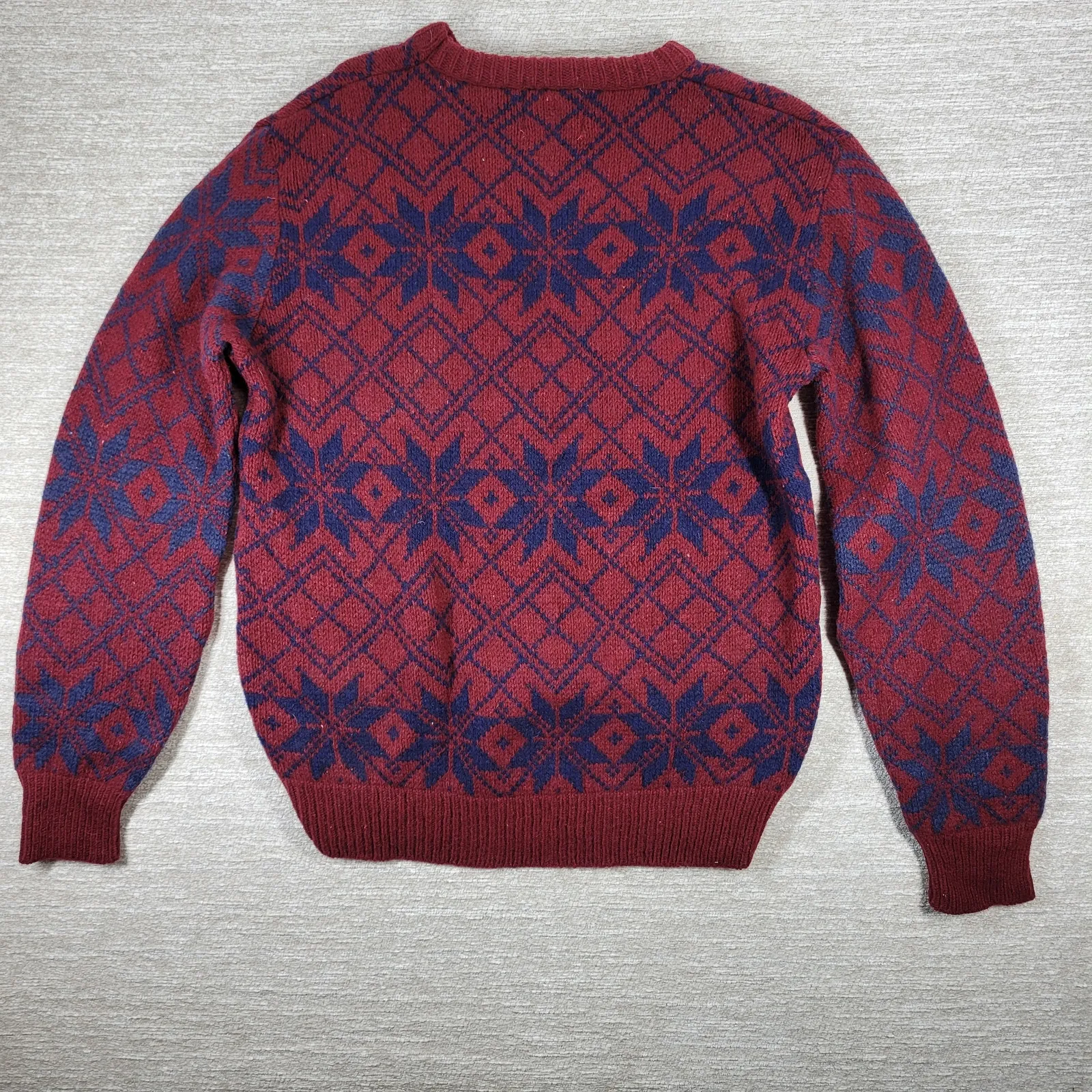 Royal North Mills Outfitters Wool Sweater Nordic Snowflake Red Blue USA Made L Size L - Image 10