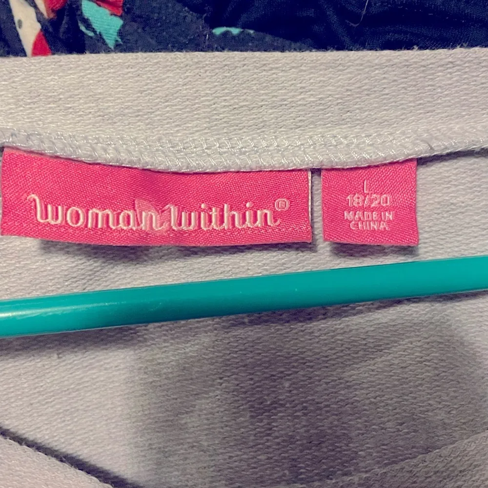 Woman within long sleeve pull on crew neck gray with gold polka dots lsweatshirt - Image 5