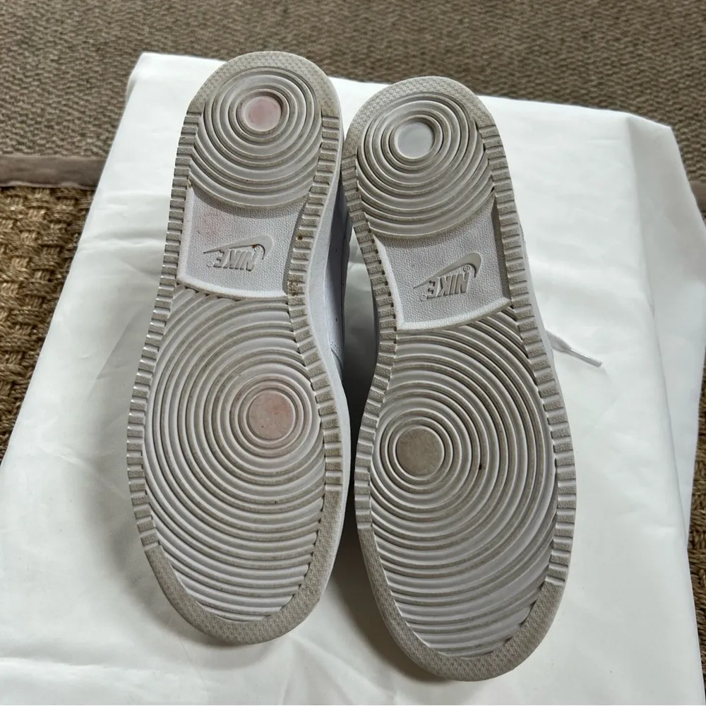 Nike Court Vision Low Triple White CD5434-100
Sz 11-EUC LOOK New - Image 5