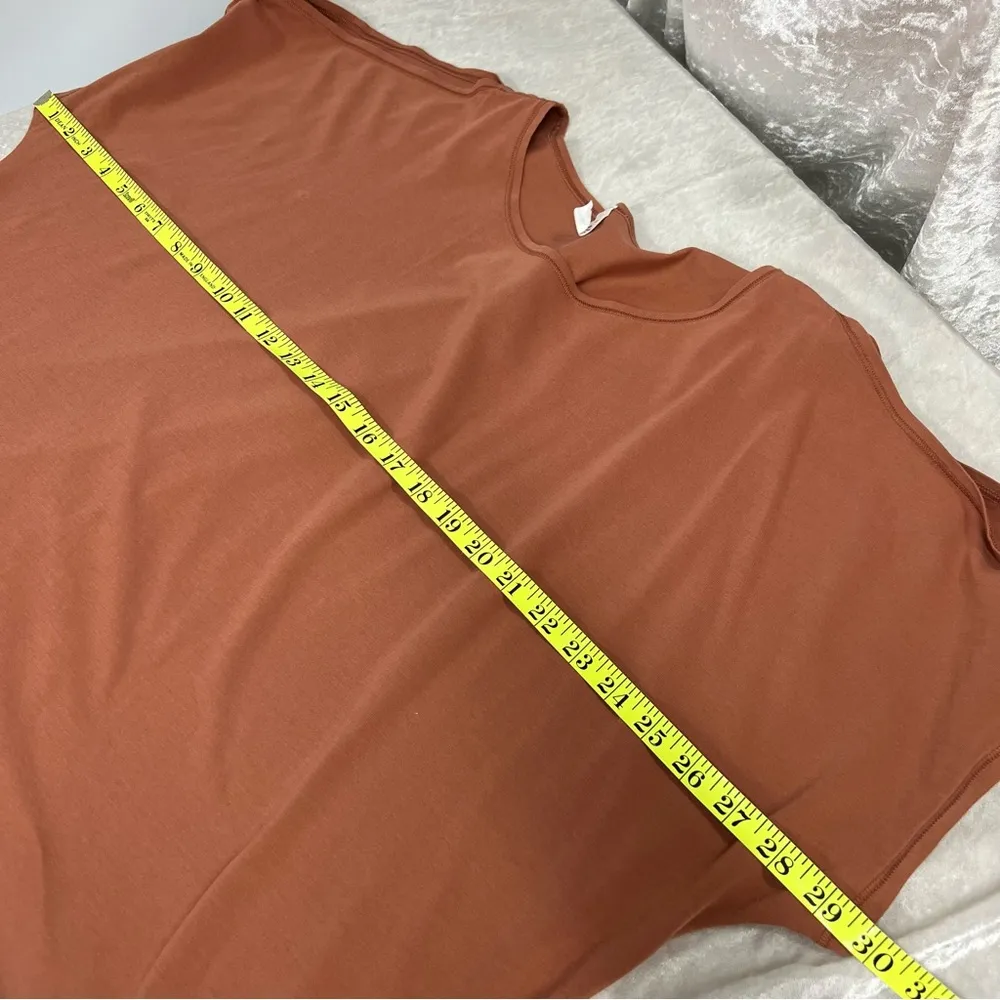 Lululemon size 12 Canyon Rock Renew The Day T Shirt Pima cotton blend - Image 8